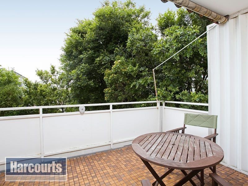 4/12 Underhill Avenue, Indooroopilly QLD 4068