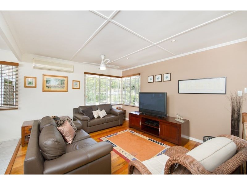 20 Rosewood Street, Bardon QLD 4065