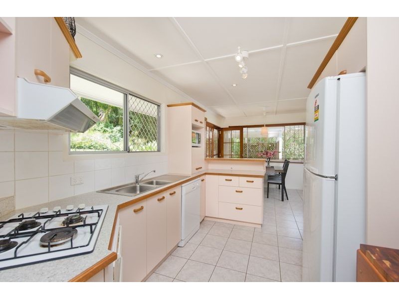 20 Rosewood Street, Bardon QLD 4065