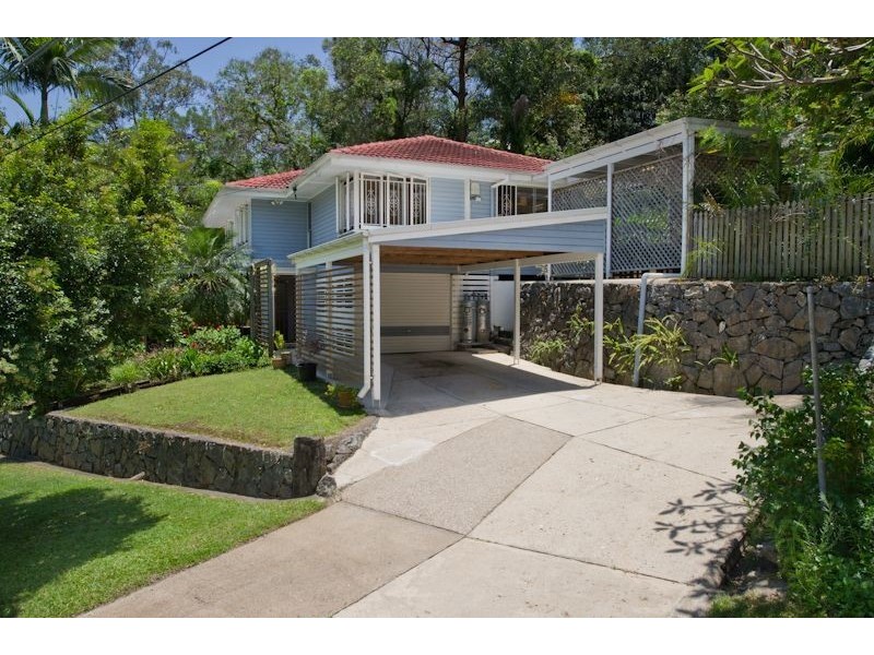 20 Rosewood Street, Bardon QLD 4065