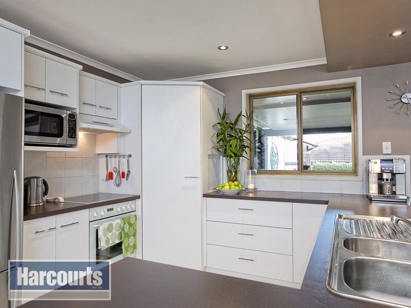 12 Walsall Street, The Gap QLD 4061