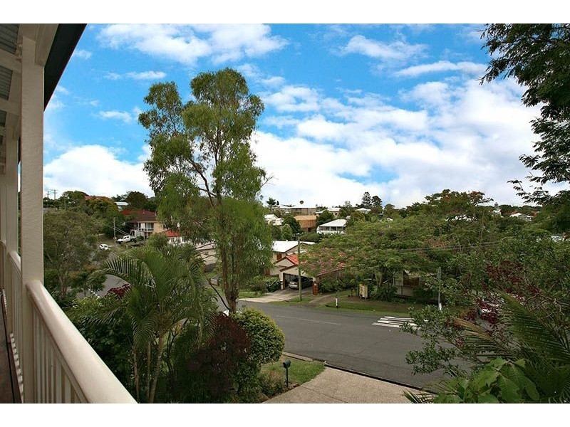 38 Coronation Street, Bardon QLD 4065