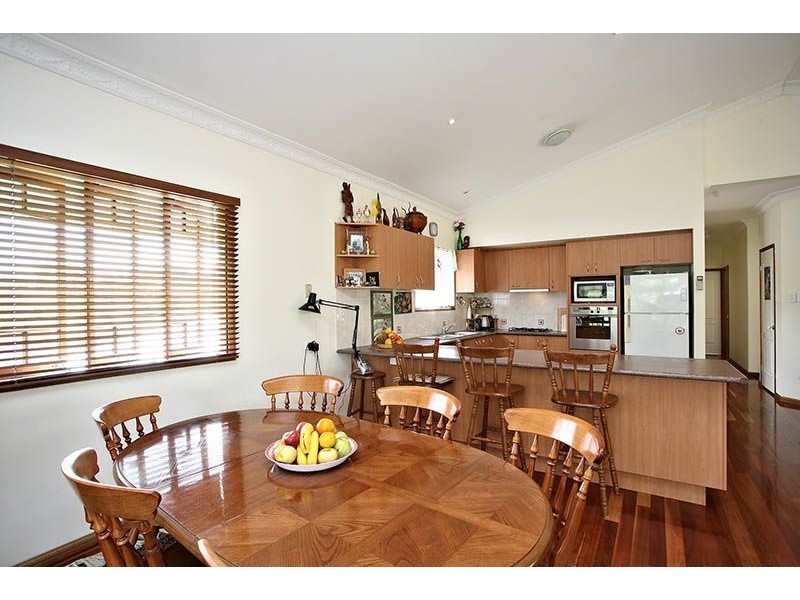 38 Coronation Street, Bardon QLD 4065