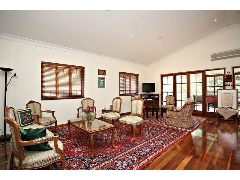 38 Coronation Street, Bardon QLD 4065