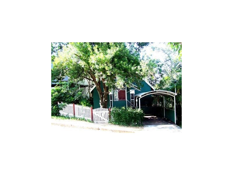 12 Dover Street, Red Hill QLD 4059