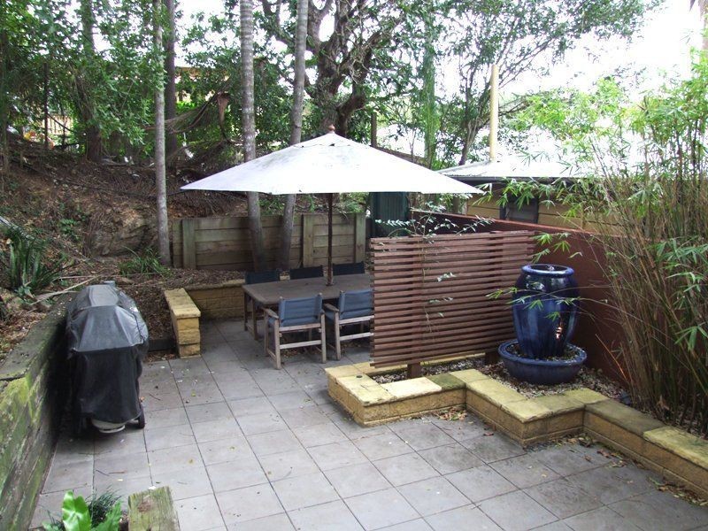 12 Dover Street, Red Hill QLD 4059