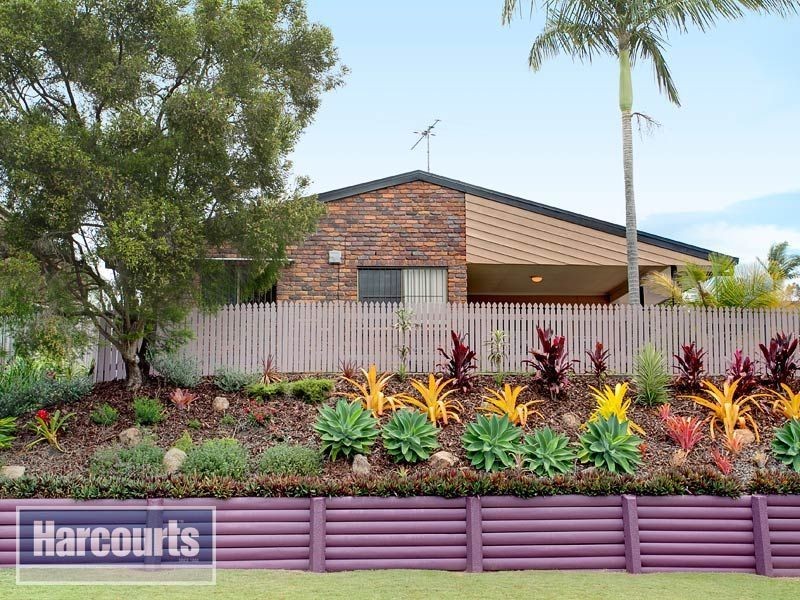 11 Kinbrace Street, Ferny Grove QLD 4055