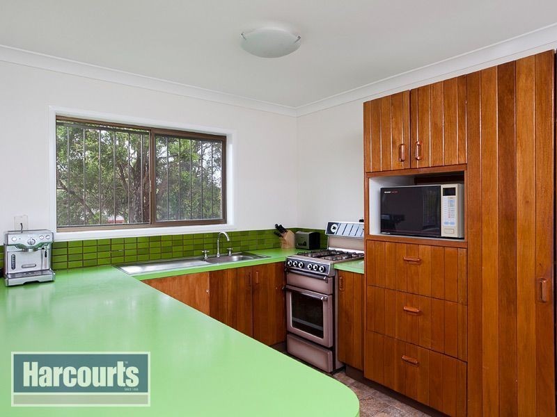 11 Kinbrace Street, Ferny Grove QLD 4055