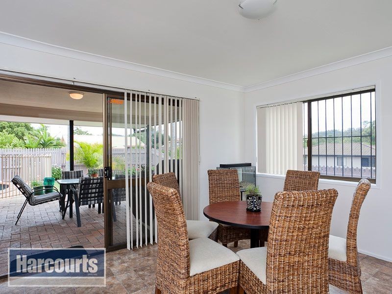 11 Kinbrace Street, Ferny Grove QLD 4055