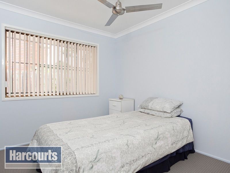 11 Kinbrace Street, Ferny Grove QLD 4055