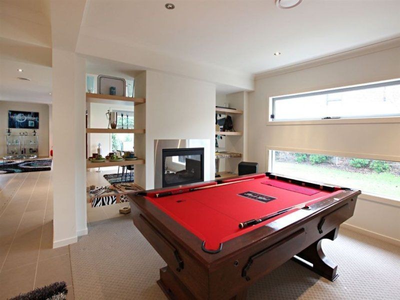 1273 Waterworks Road, The Gap QLD 4061