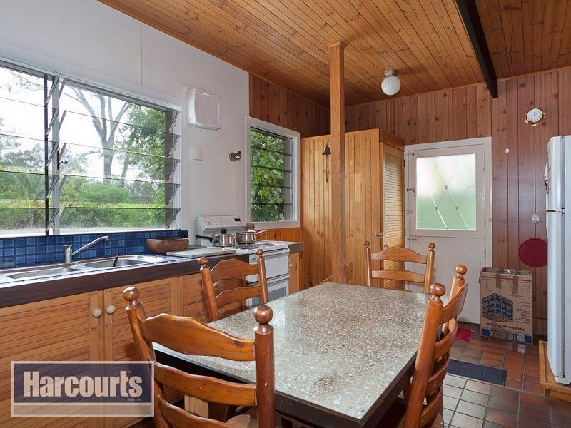 20 Paten Road, The Gap QLD 4061