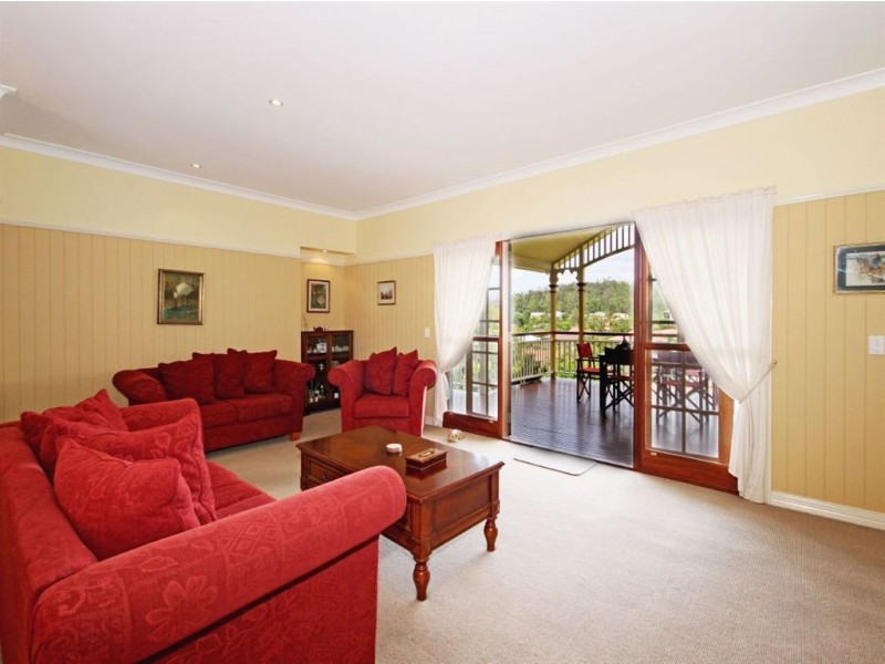 77 Kays Road, The Gap QLD 4061