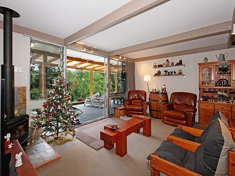 1 Jirrima Street, The Gap QLD 4061