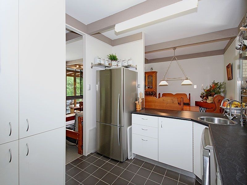 1 Jirrima Street, The Gap QLD 4061