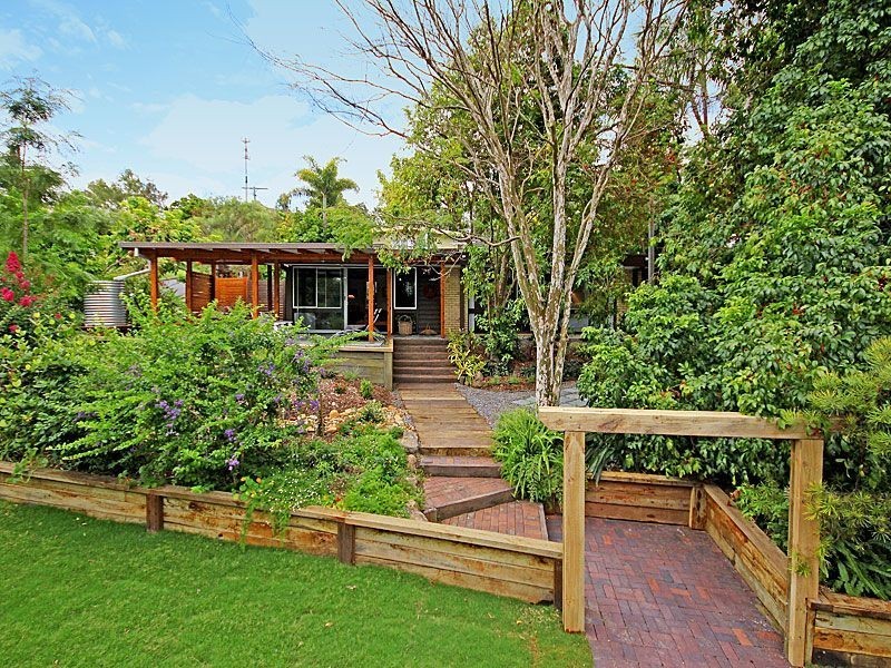 1 Jirrima Street, The Gap QLD 4061