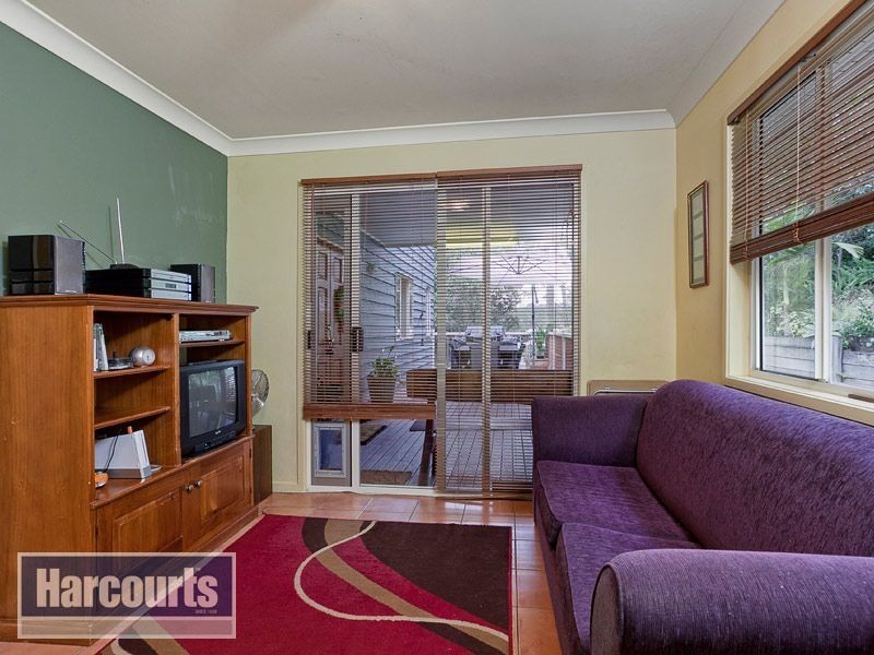 21 Narambi Street, The Gap QLD 4061