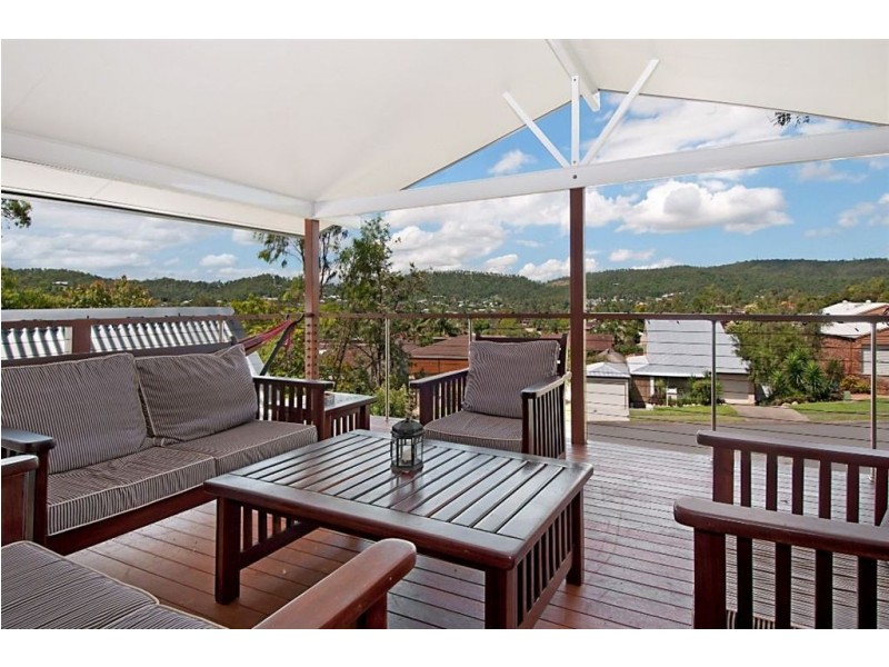 18 Petmar Street, The Gap QLD 4061