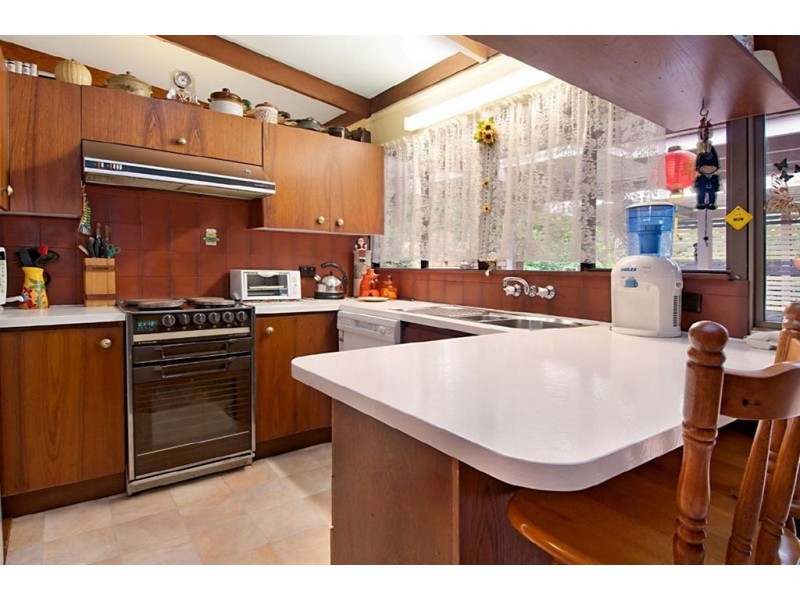 32 Settlement Road, The Gap QLD 4061