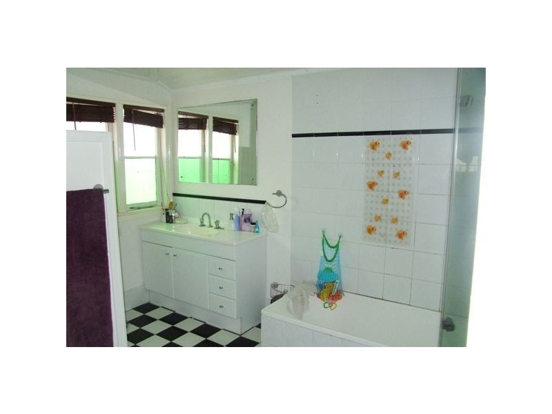 26 Wesley Street, Lutwyche QLD 4030