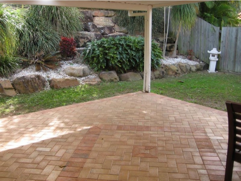 12 Chiswick Place, Forest Lake QLD 4078