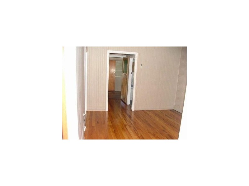 15 Accession St, Bardon QLD 4065