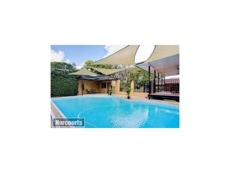 21 Harward Street, The Gap QLD 4061