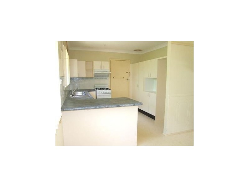 31 Cawdor St, Arana Hills QLD 4054