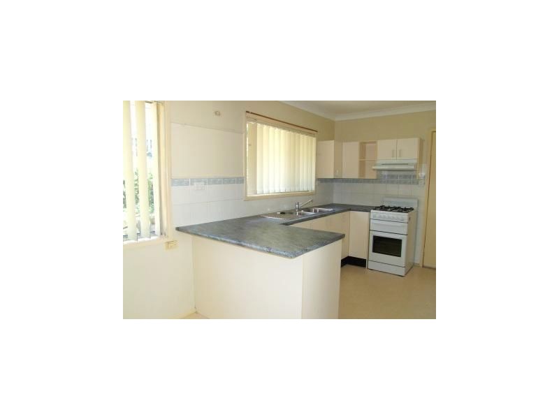 31 Cawdor St, Arana Hills QLD 4054