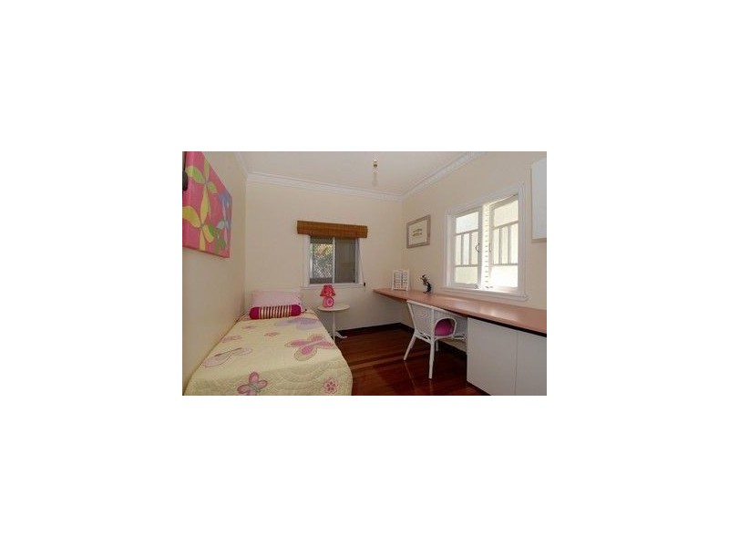 1011 Waterworks Road, The Gap QLD 4061