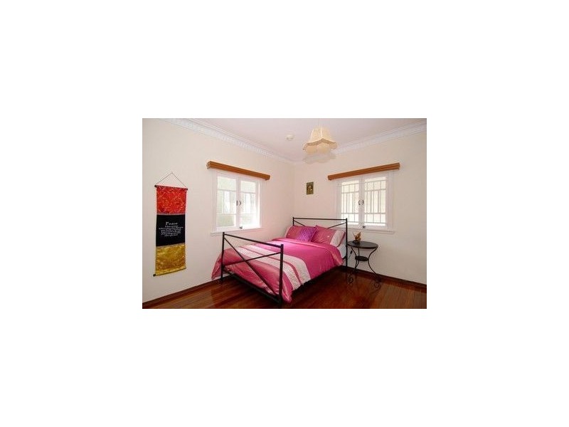 1011 Waterworks Road, The Gap QLD 4061