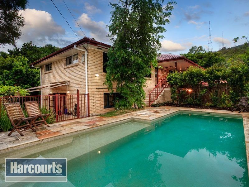 2 Ronver Street, The Gap QLD 4061
