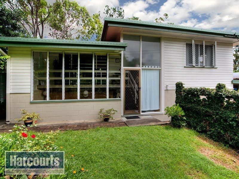 8 Kernel Street, The Gap QLD 4061