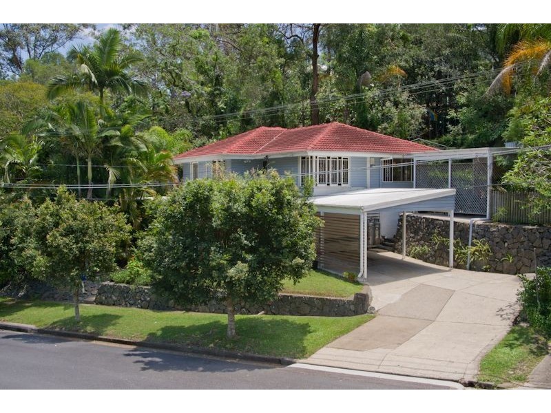 20 Rosewood Street, Bardon QLD 4065