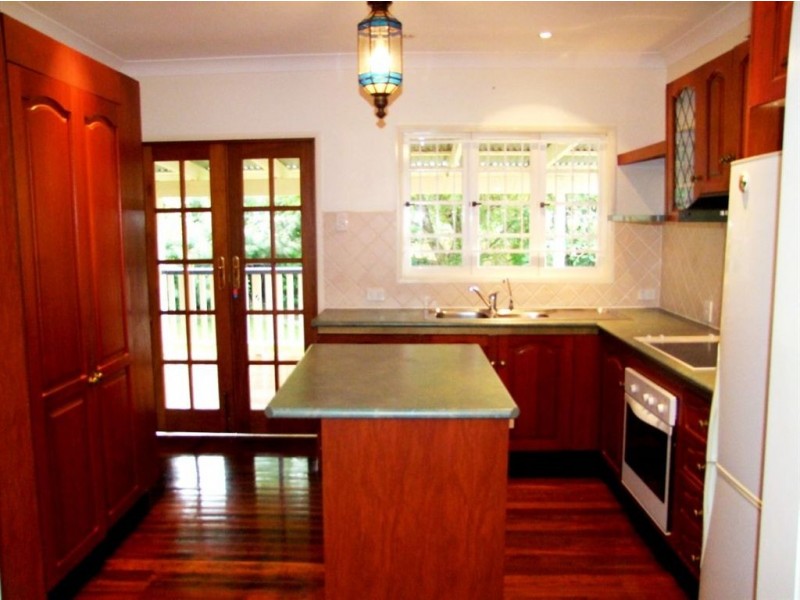 75 St Vincent Street, Ashgrove QLD 4060