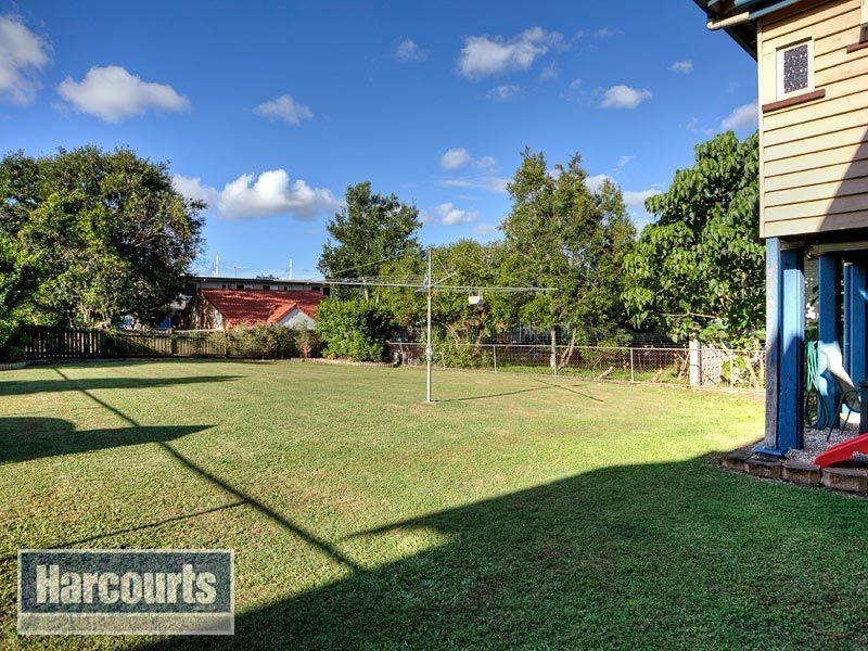 18 Parker Street, Newmarket QLD 4051