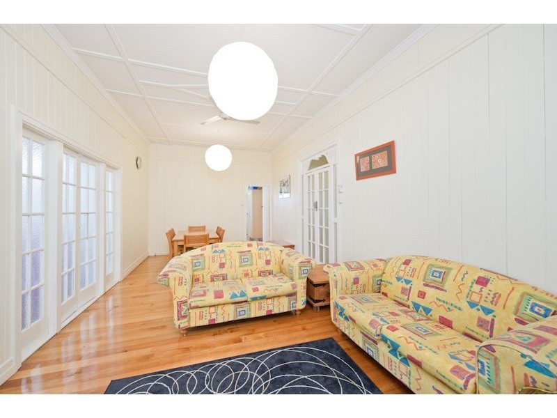 79 Mareeba Road, Ashgrove QLD 4060