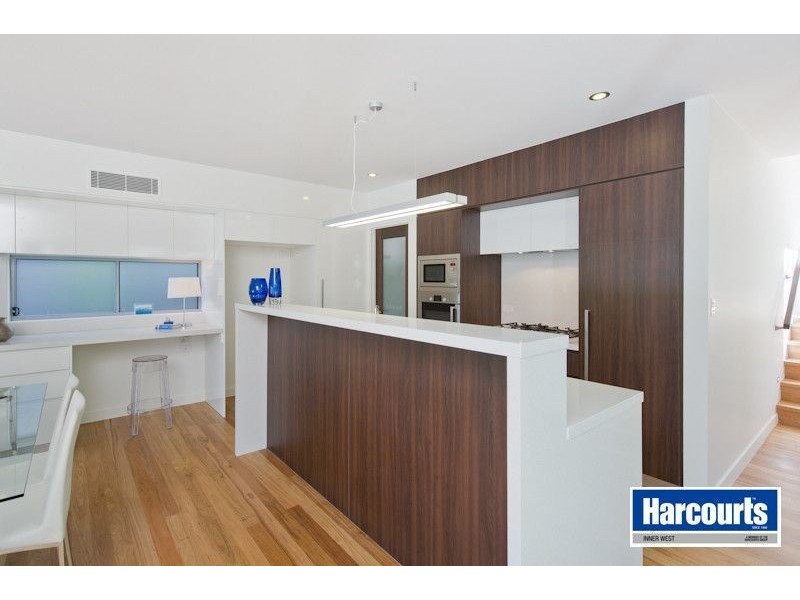 48 Burnham Road, Bardon QLD 4065