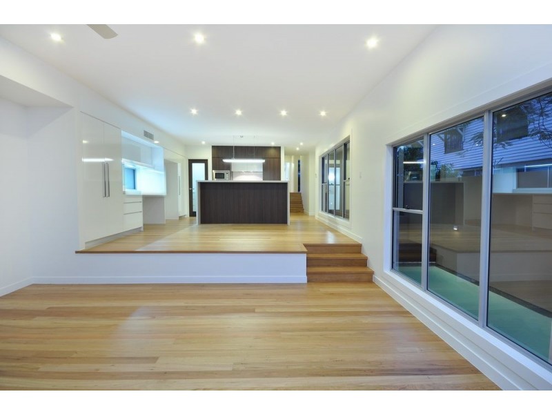 48 Burnham Road, Bardon QLD 4065