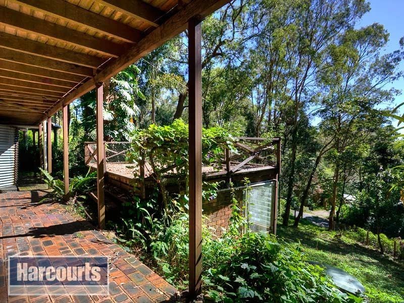 12 Bulcock Ave, Mount Nebo QLD 4520