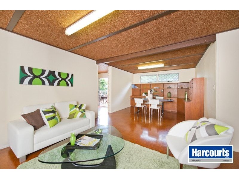 21 Trinder Road, Ashgrove QLD 4060