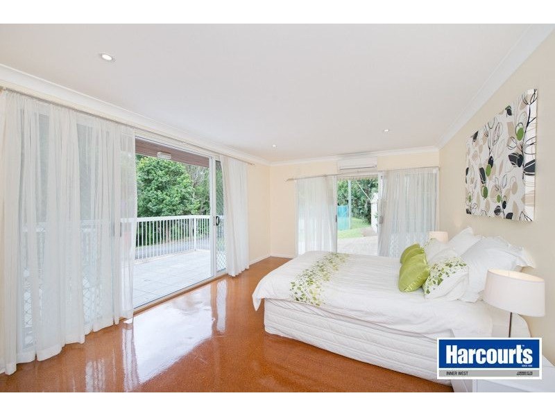 21 Trinder Road, Ashgrove QLD 4060