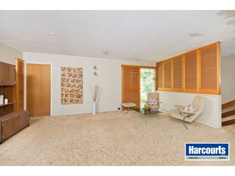 21 Trinder Road, Ashgrove QLD 4060