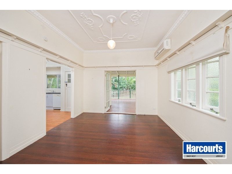 14 Glory Street, Ashgrove QLD 4060