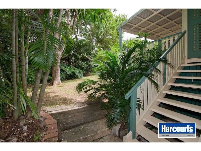 14 Glory Street, Ashgrove QLD 4060