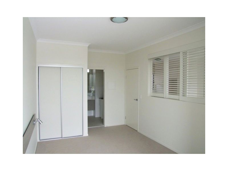 10/92 Herston Road, Kelvin Grove QLD 4059