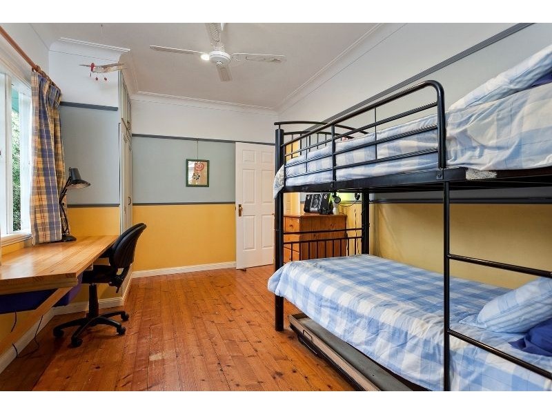 19 Moonya Street, Bardon QLD 4065