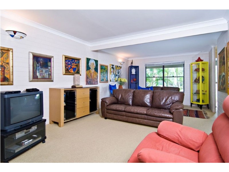 4 Tallawong Place, The Gap QLD 4061