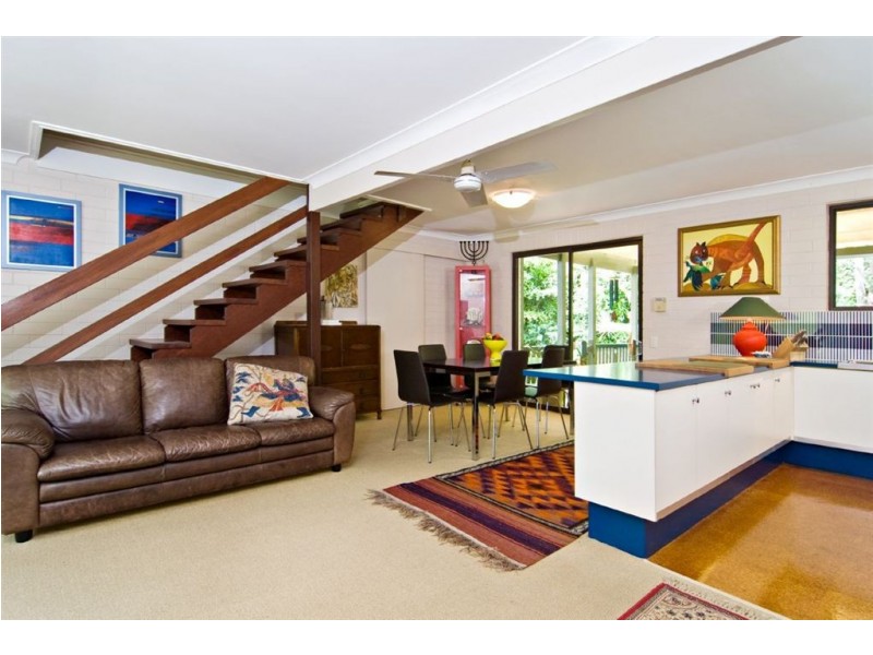 4 Tallawong Place, The Gap QLD 4061