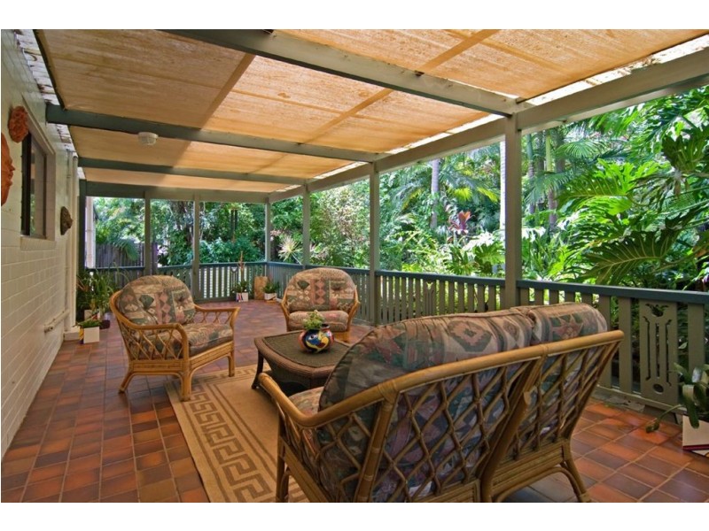 4 Tallawong Place, The Gap QLD 4061